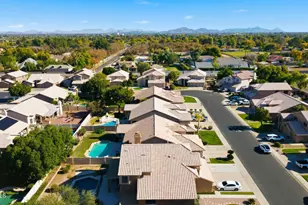 7150 W Dreyfus Dr, Peoria, AZ 85381 - Photo 47