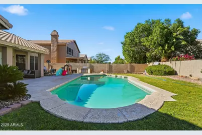 7150 W Dreyfus Drive, Peoria, AZ 85381 - Photo 43