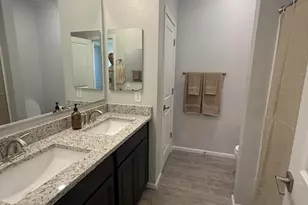 18140 W Daley Ln, Surprise, AZ 85387 - Photo 11