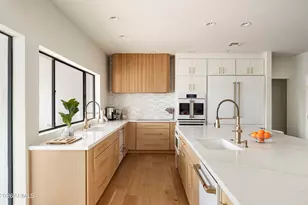 10111 E Cholla St, Scottsdale, AZ 85260 - Photo 15