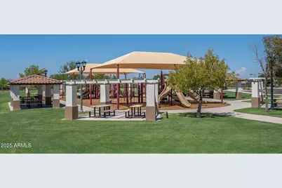 10855 S 175th Drive, Goodyear, AZ 85338 - Photo 35