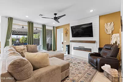 219 S San Bernardo Lane, Casa Grande, AZ 85194 - Photo 9