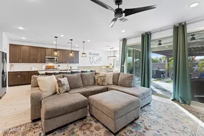 219 S San Bernardo Lane, Casa Grande, AZ 85194 - Photo 7