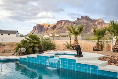 619 N Sun Road, Apache Junction, AZ 85119 - Photo 1