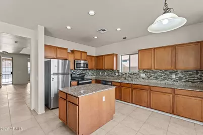 440 W Wisteria Place, Chandler, AZ 85248 - Photo 5