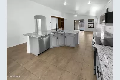 12813 N 140th Drive, Surprise, AZ 85379 - Photo 11