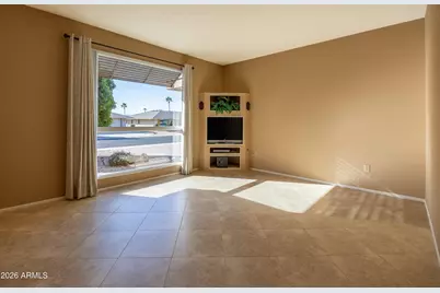 9528 W Indian Hills Drive, Sun City, AZ 85351 - Photo 9