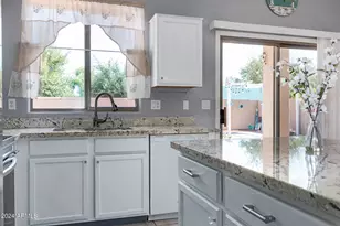 4333 S Rim Ct, Gilbert, AZ 85297 - Photo 11