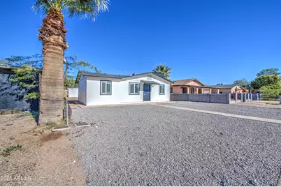 518 W 11th Street, Casa Grande, AZ 85122 - Photo 1