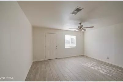 518 W 11th Street, Casa Grande, AZ 85122 - Photo 7