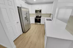 16844 W Statler St, Surprise, AZ 85388 - Photo 15