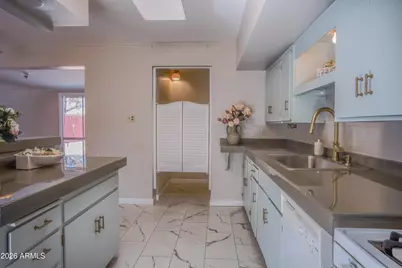 10830 W Oakmont Drive, Sun City, AZ 85351 - Photo 3