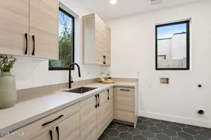 6323 N 10th Dr, Phoenix, AZ 85013 - Photo 33