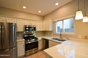 1023 W Janice Dr, Tempe, AZ 85283 - Photo 11