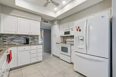 8021 E Neville Avenue, Mesa, AZ 85209 - Photo 13