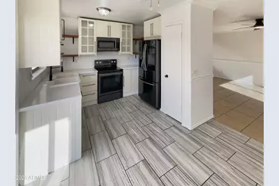 3822 N 106th Drive, Avondale, AZ 85392 - Photo 5