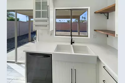 3822 N 106th Drive, Avondale, AZ 85392 - Photo 9