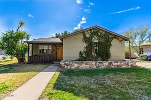 2945 E Mulberry Dr, Phoenix, AZ 85016 - Photo 1