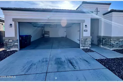 8407 W Springfield Way, Florence, AZ 85132 - Photo 3