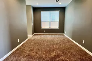 8407 W Springfield Wy, Florence, AZ 85132 - Photo 7