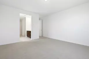 2392 E Grenache Rd, San Tan Valley, AZ 85143 - Photo 13