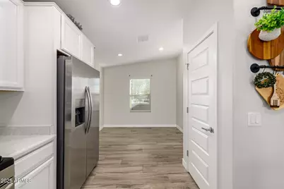 4212 S 98th Lane, Tolleson, AZ 85353 - Photo 13