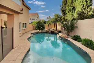 1616 E Glenhaven Dr, Phoenix, AZ 85048 - Photo 23