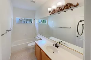 1616 E Glenhaven Dr, Phoenix, AZ 85048 - Photo 15