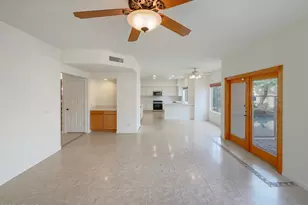 1616 E Glenhaven Dr, Phoenix, AZ 85048 - Photo 9