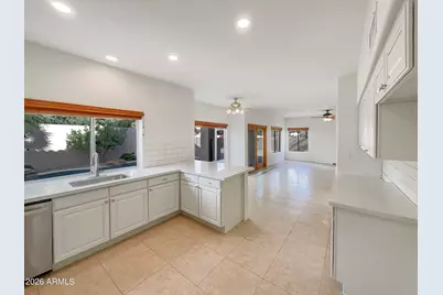 1616 E Glenhaven Drive, Phoenix, AZ 85048 - Photo 7