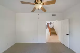 1616 E Glenhaven Dr, Phoenix, AZ 85048 - Photo 9