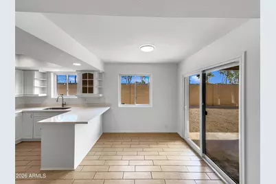 2912 S Price Road, Tempe, AZ 85282 - Photo 9