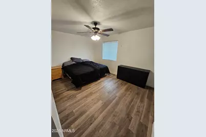 902 E Glade Avenue, Mesa, AZ 85204 - Photo 11