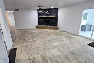 902 E Glade Ave, Mesa, AZ 85204 - Photo 3