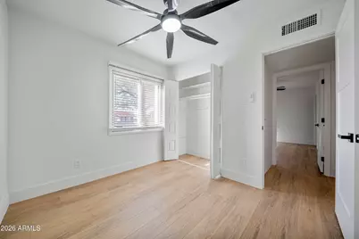 8608 E Whitton Avenue, Scottsdale, AZ 85251 - Photo 17