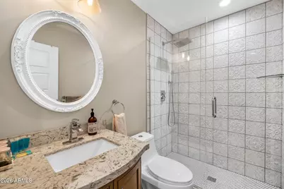 4402 E Turney Avenue, Phoenix, AZ 85018 - Photo 27