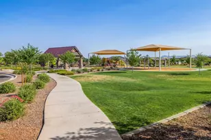 32869 N Vineyard Ave, San Tan Valley, AZ 85143 - Photo 47