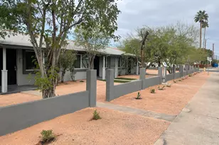 2242 N 29th Pl, Phoenix, AZ 85008 - Photo 13