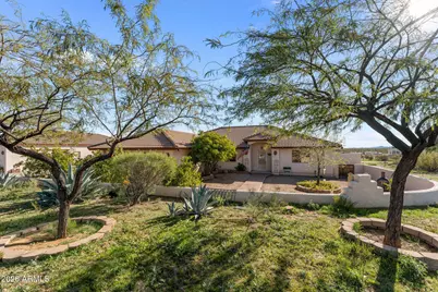 35675 S Calico Circle, Wickenburg, AZ 85390 - Photo 17