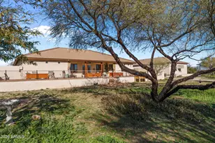 35675 S Calico Circle, Wickenburg, AZ 85390 - Photo 3