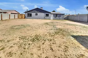 2002 N 58th Ave, Phoenix, AZ 85035 - Photo 5