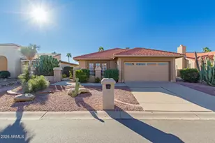 10439 E Sunnydale Dr, Sun Lakes, AZ 85248 - Photo 1