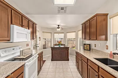 19426 N 84th Avenue, Peoria, AZ 85382 - Photo 11