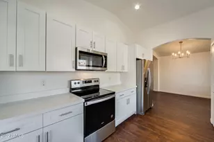 3024 E Blackhawk Dr, Phoenix, AZ 85050 - Photo 15