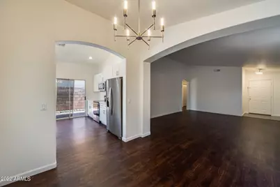 3024 E Blackhawk Drive, Phoenix, AZ 85050 - Photo 9