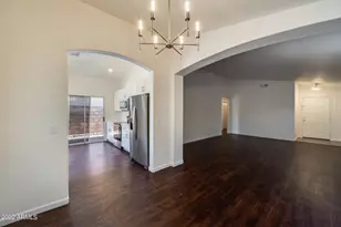 3024 E Blackhawk Dr, Phoenix, AZ 85050 - Photo 9