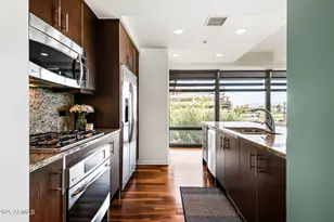 7131 E Rancho Vista Dr, Scottsdale, AZ 85251 - Photo 1