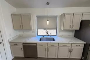 13609 W Lisbon Ln, Surprise, AZ 85379 - Photo 5