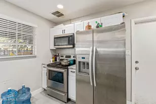 4610 W Indianola Ave, Phoenix, AZ 85031 - Photo 7