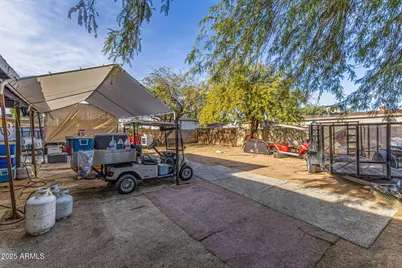 4610 W Indianola Avenue, Phoenix, AZ 85031 - Photo 19